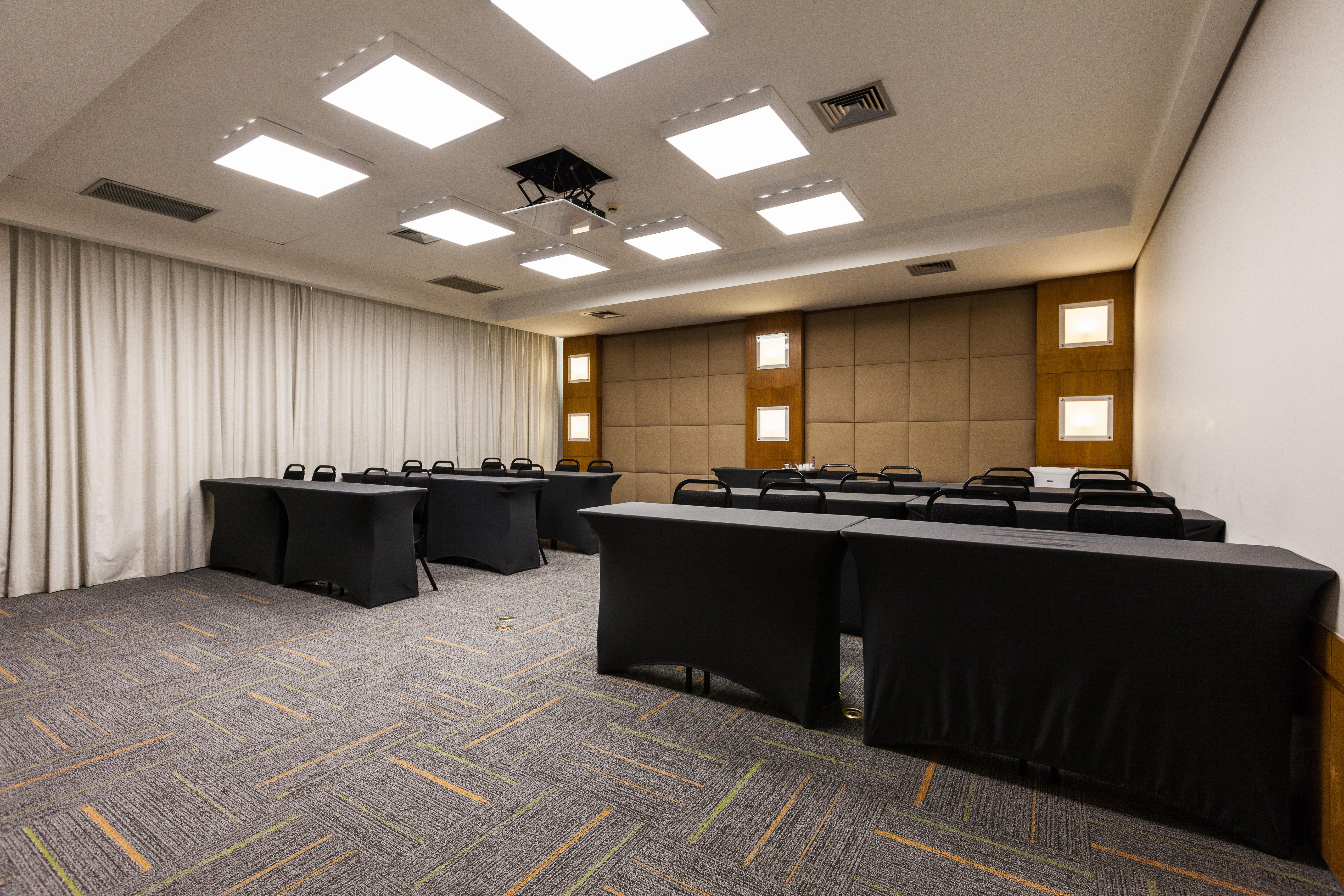 Bourbon Hotel Savassi - Belo Horizonte Business photo